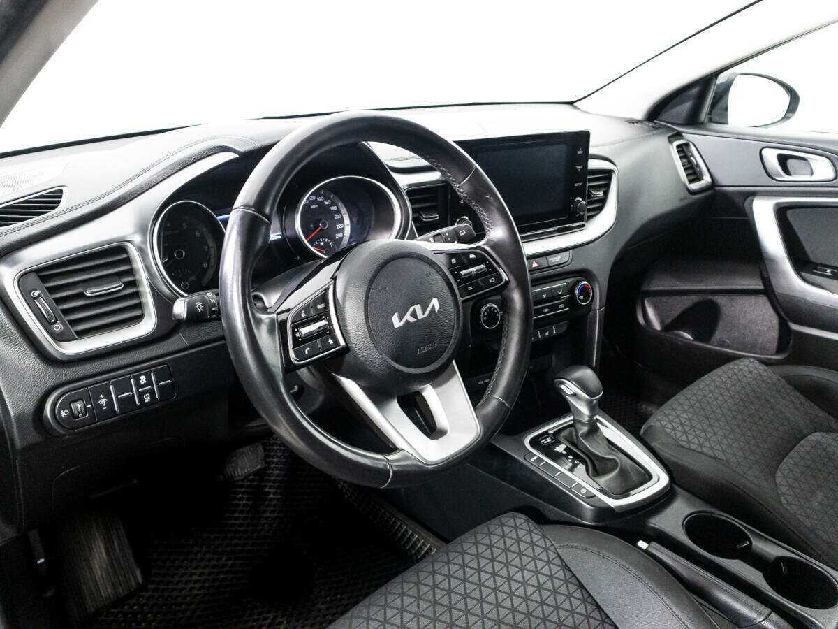 Kia Ceed, 2022 Фото №11