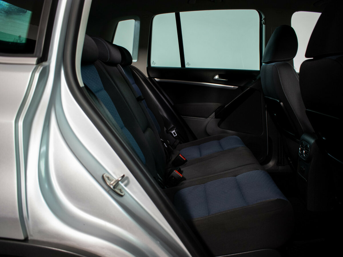 Volkswagen Tiguan I Рестайлинг, 2013 Фото №9
