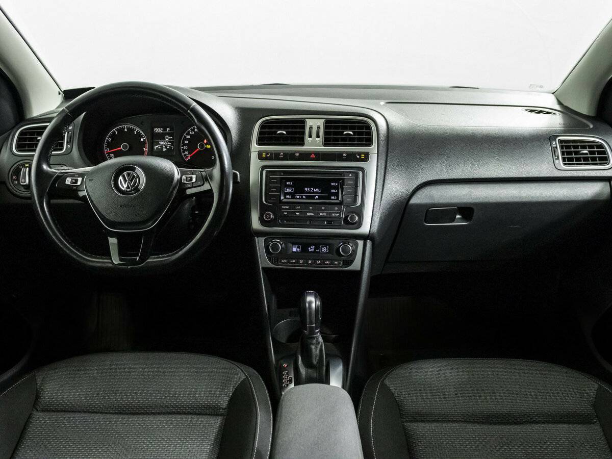 Volkswagen Polo V Рестайлинг, 2018 Фото №11