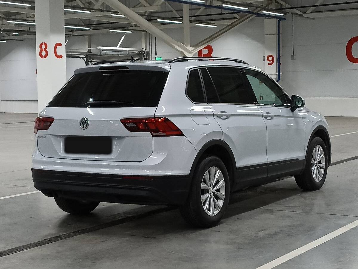 Volkswagen Tiguan, 2019 Фото №5