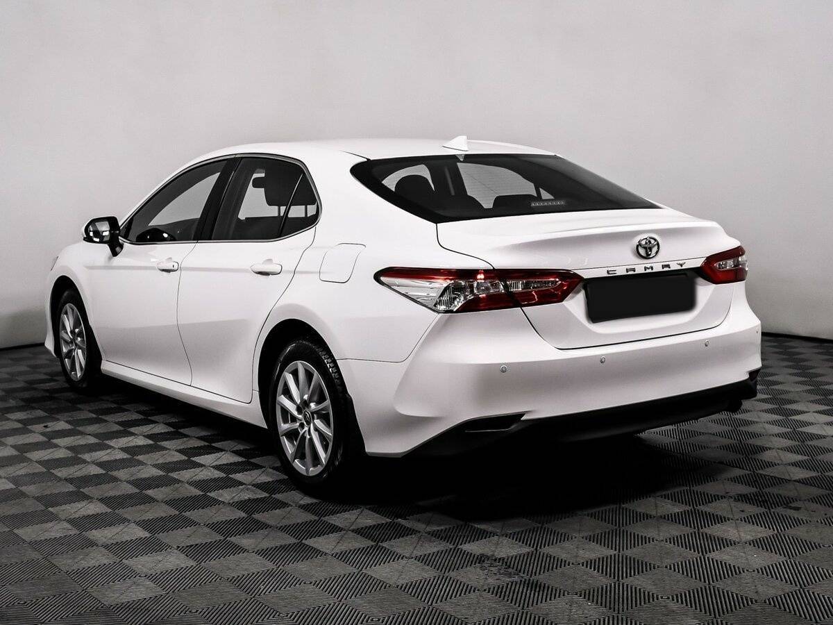 Toyota Camry, 2021 Фото №7