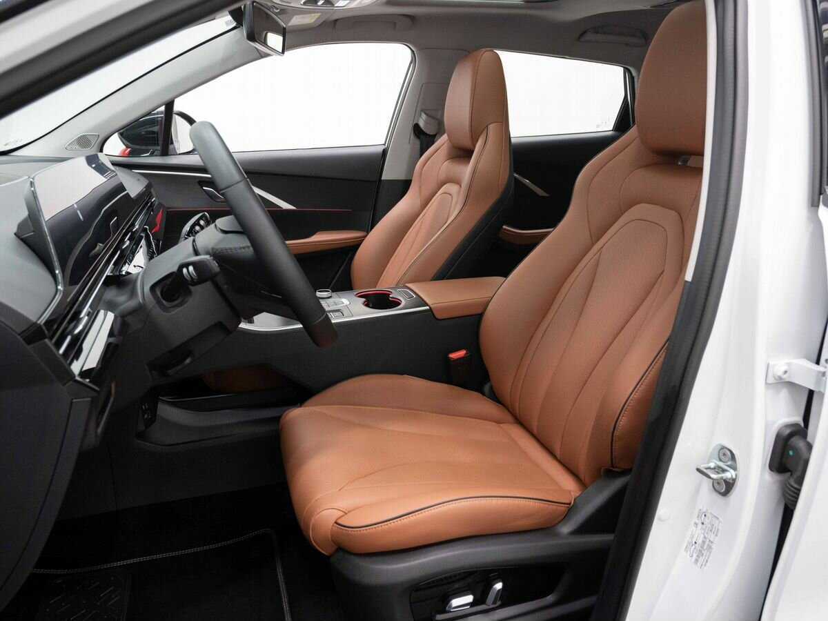 Omoda C5, 2023 Фото №10