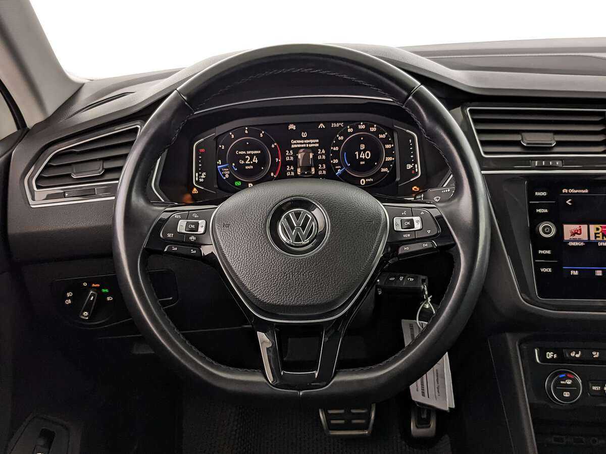 Volkswagen Tiguan, 2020 Фото №22