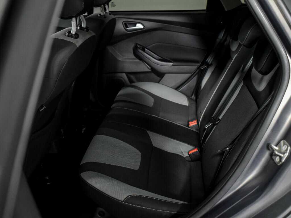 Ford Focus, 2013 Фото №14