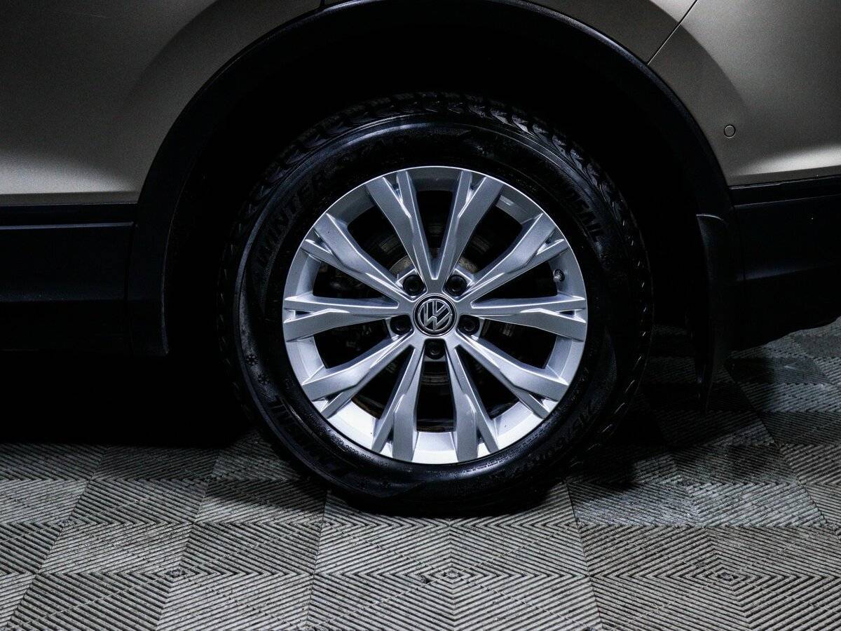 Volkswagen Tiguan, 2017 Фото №15