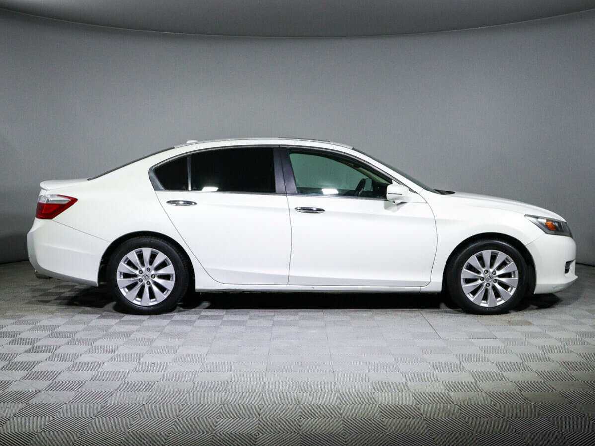 Honda Accord, 2012 Фото №4