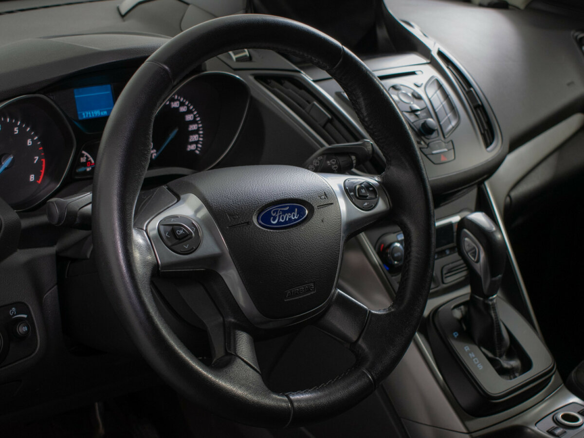 Ford Kuga II, 2014 Фото №11