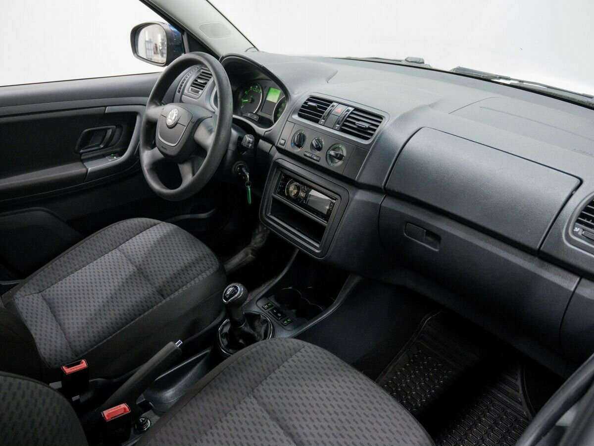 Skoda Fabia, 2012 Фото №8