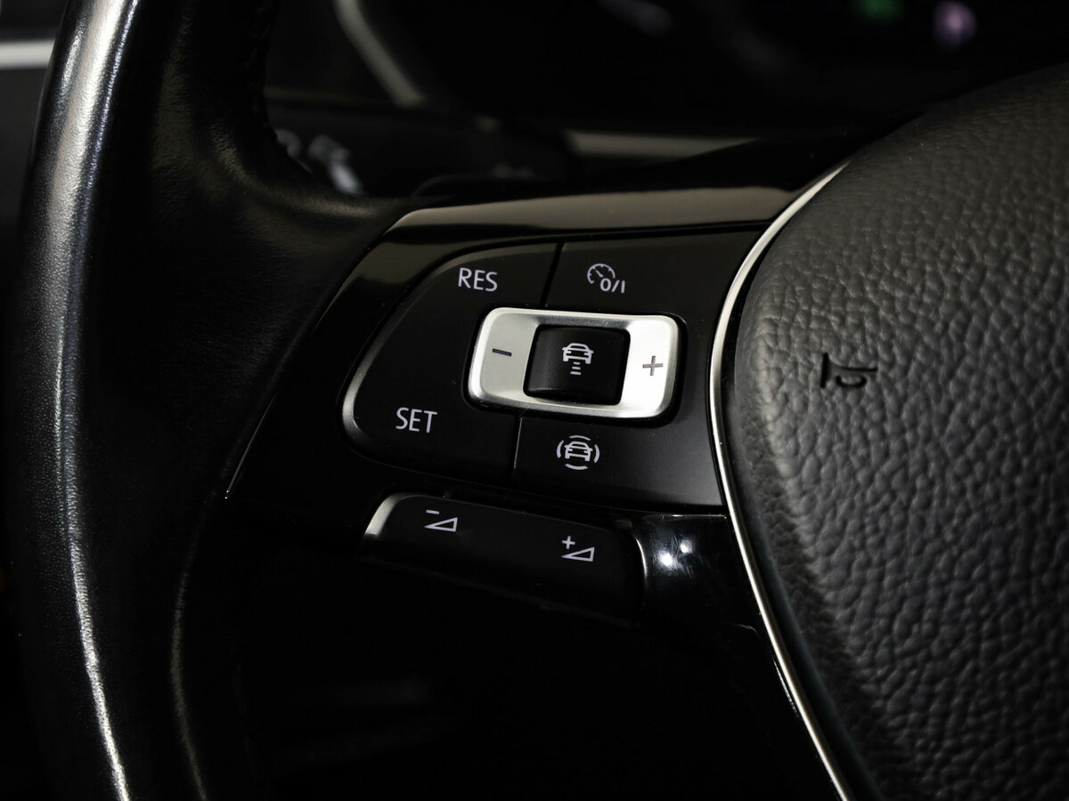 Volkswagen Tiguan II, 2019 Фото №14