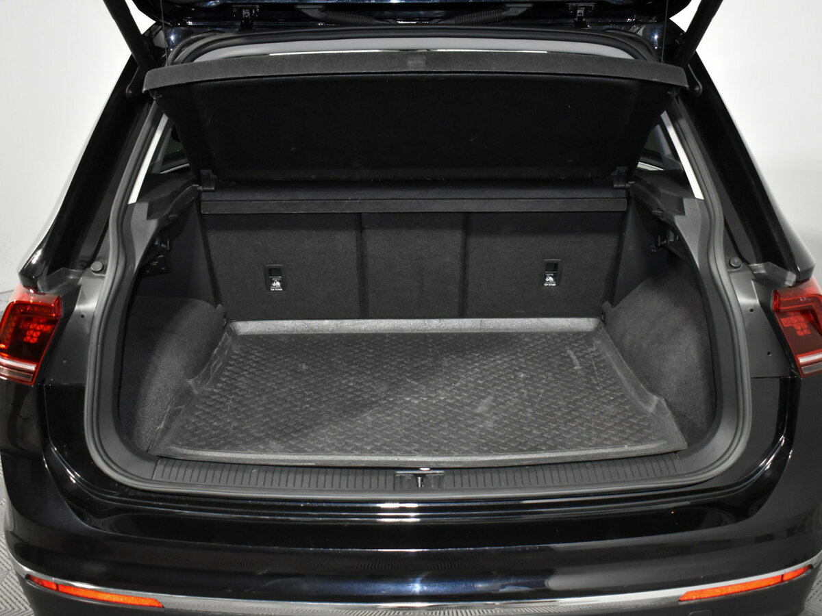Volkswagen Tiguan II, 2017 Фото №18