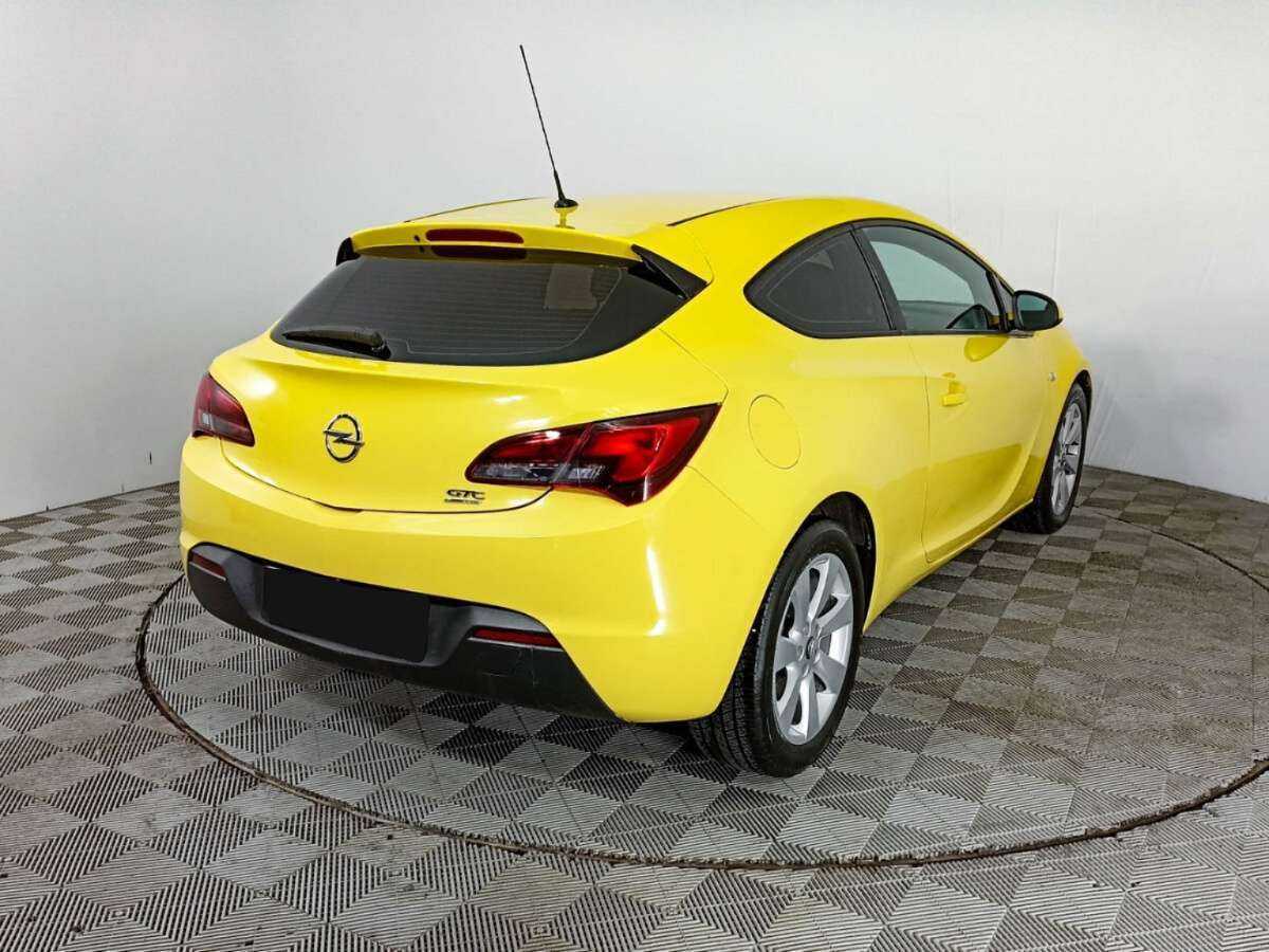 Opel Astra GTC, 2014 Фото №4
