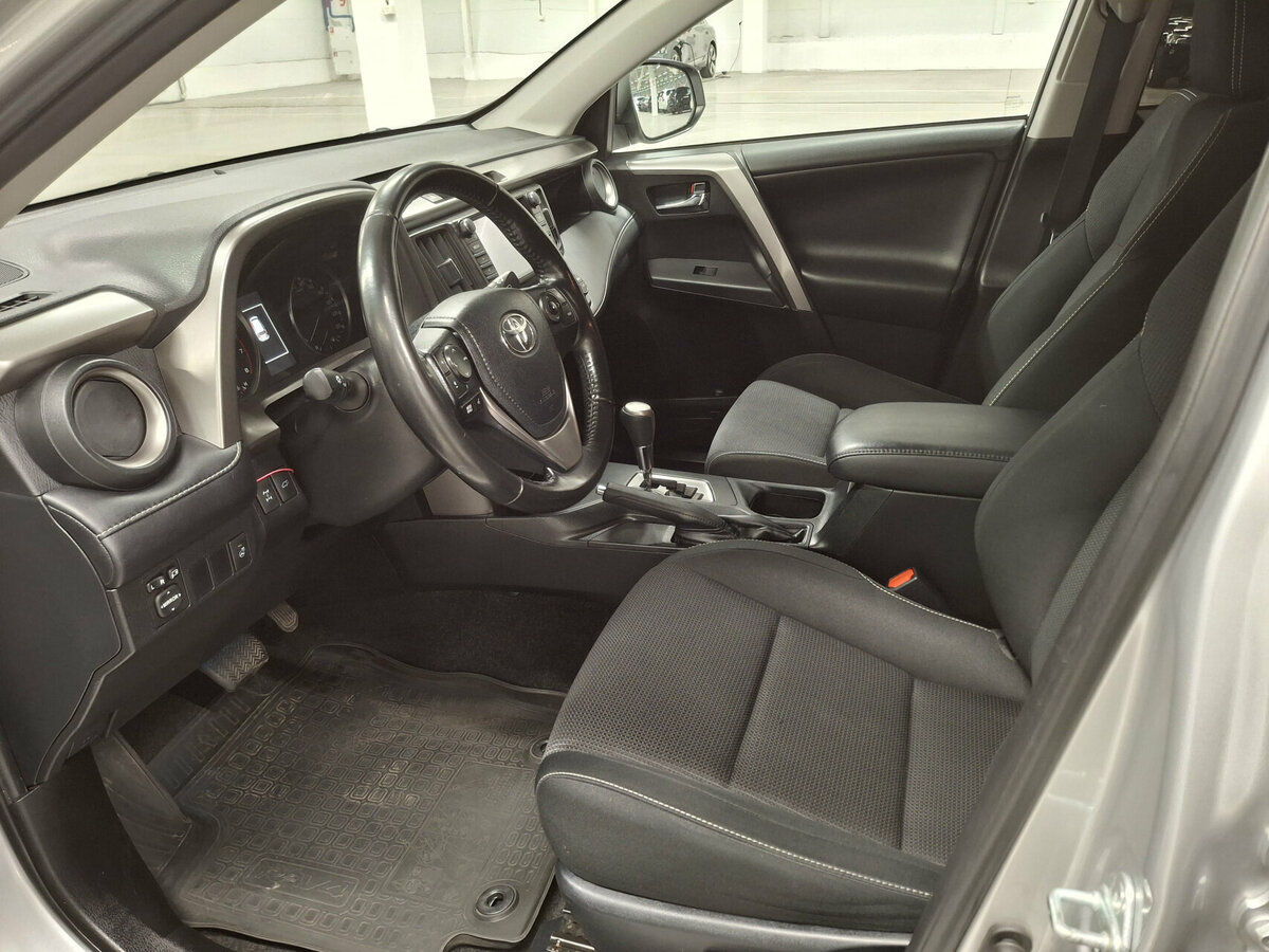 Toyota RAV4 IV (XA40) Рестайлинг, 2019 Фото №16