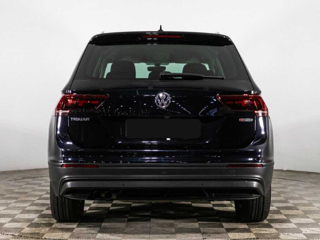Volkswagen Tiguan, 2018 Фото №6