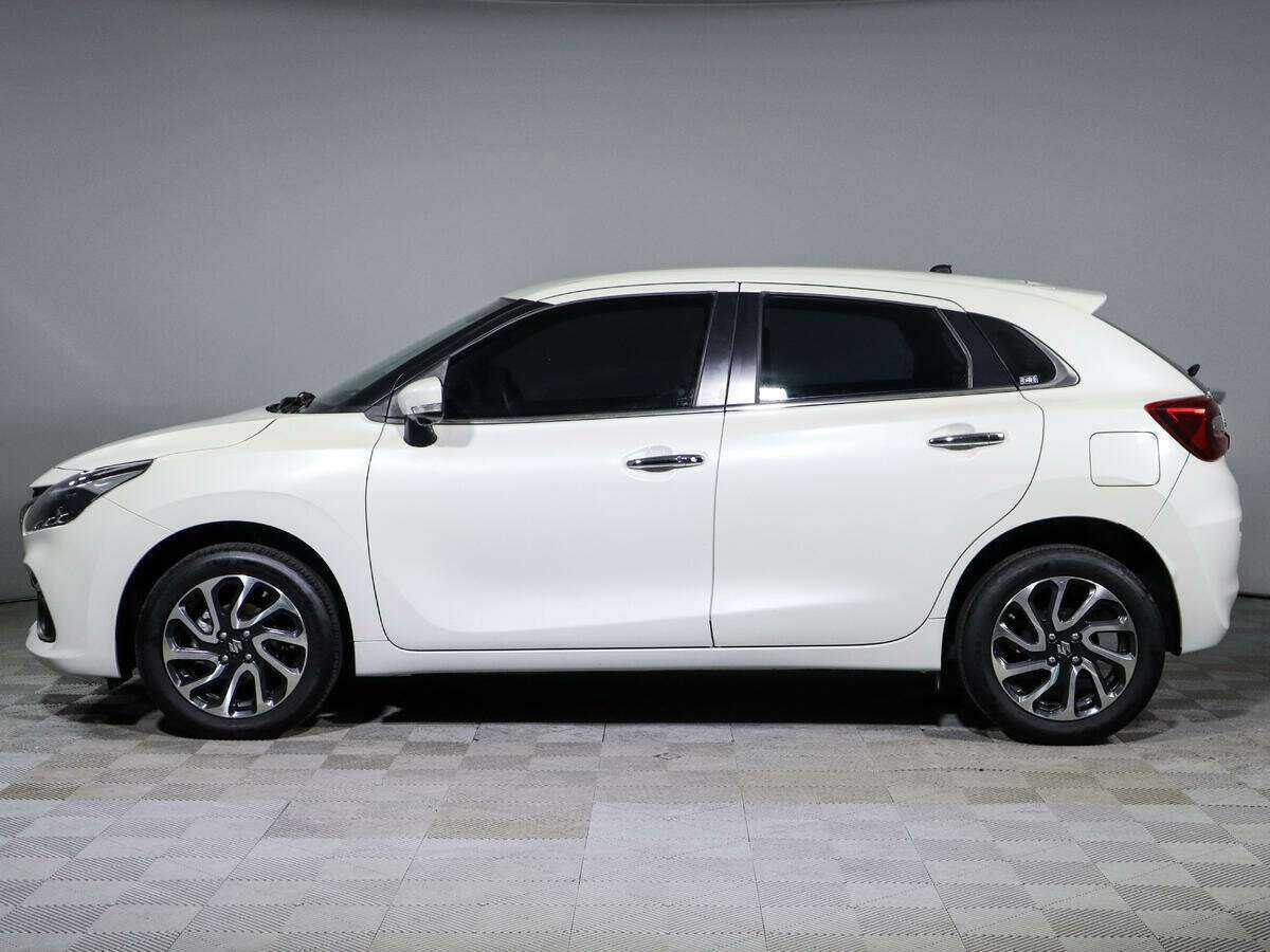 Suzuki Baleno, 2022 Фото №7