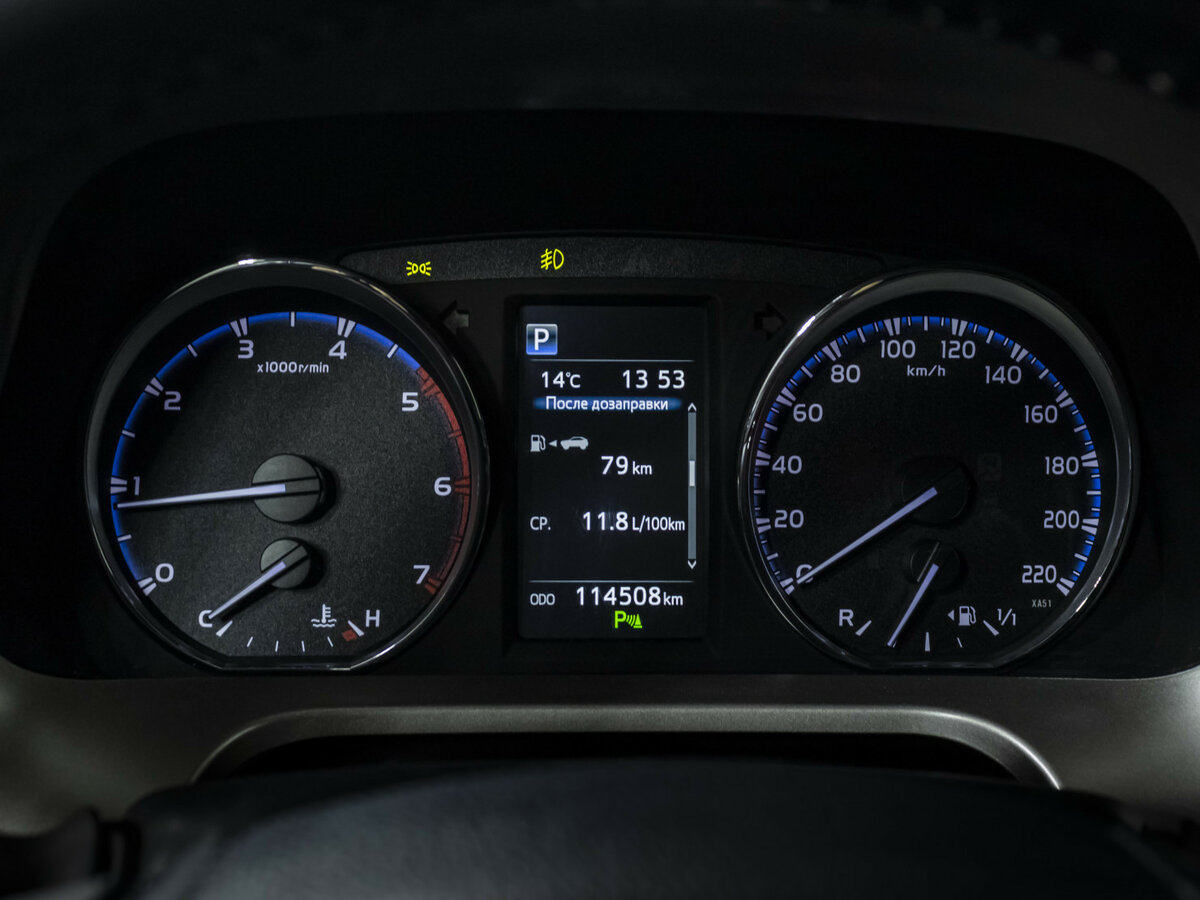 Toyota RAV4 IV (XA40) Рестайлинг, 2017 Фото №9