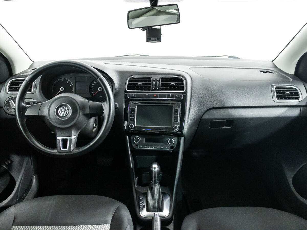 Volkswagen Polo, 2014 Фото №13