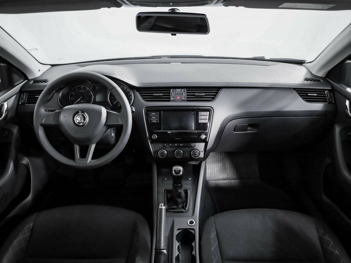 Skoda Octavia III (A7) Рестайлинг, 2018 Фото №7