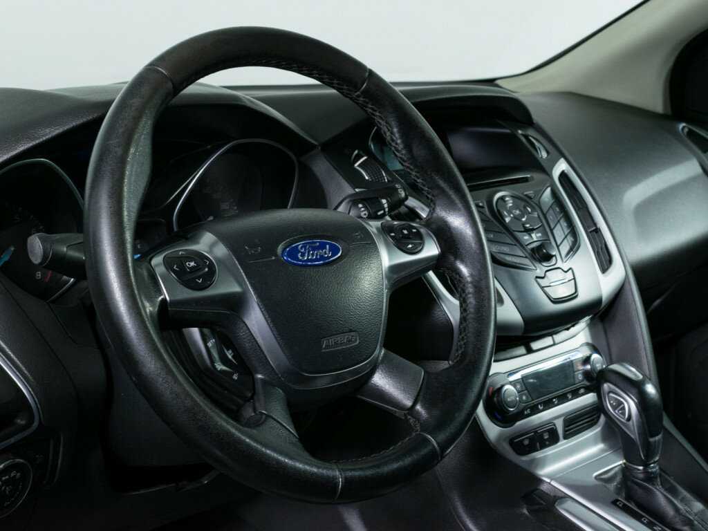 Ford Focus, 2012 Фото №12