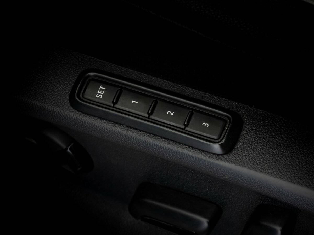 Volkswagen Tiguan, 2017 Фото №24