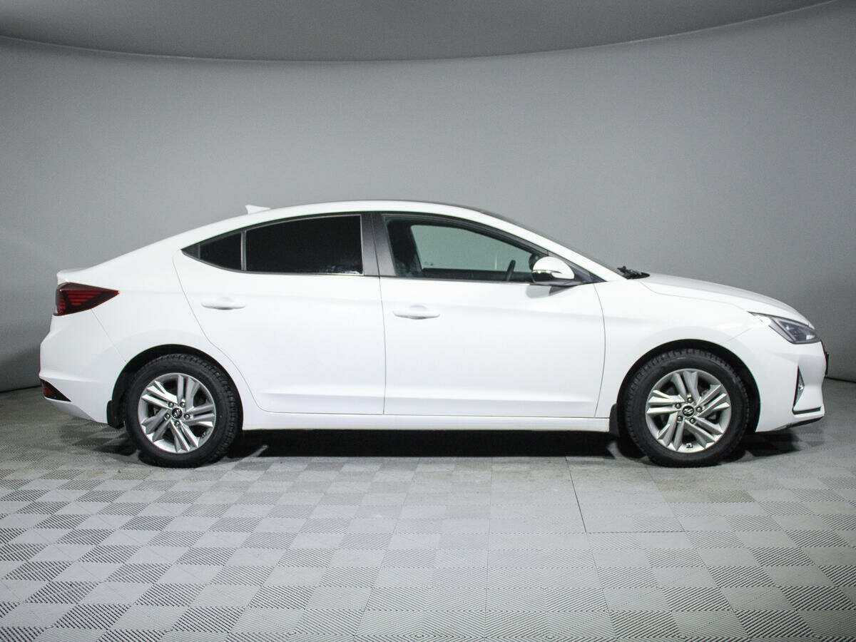 Hyundai Elantra, 2020 Фото №2