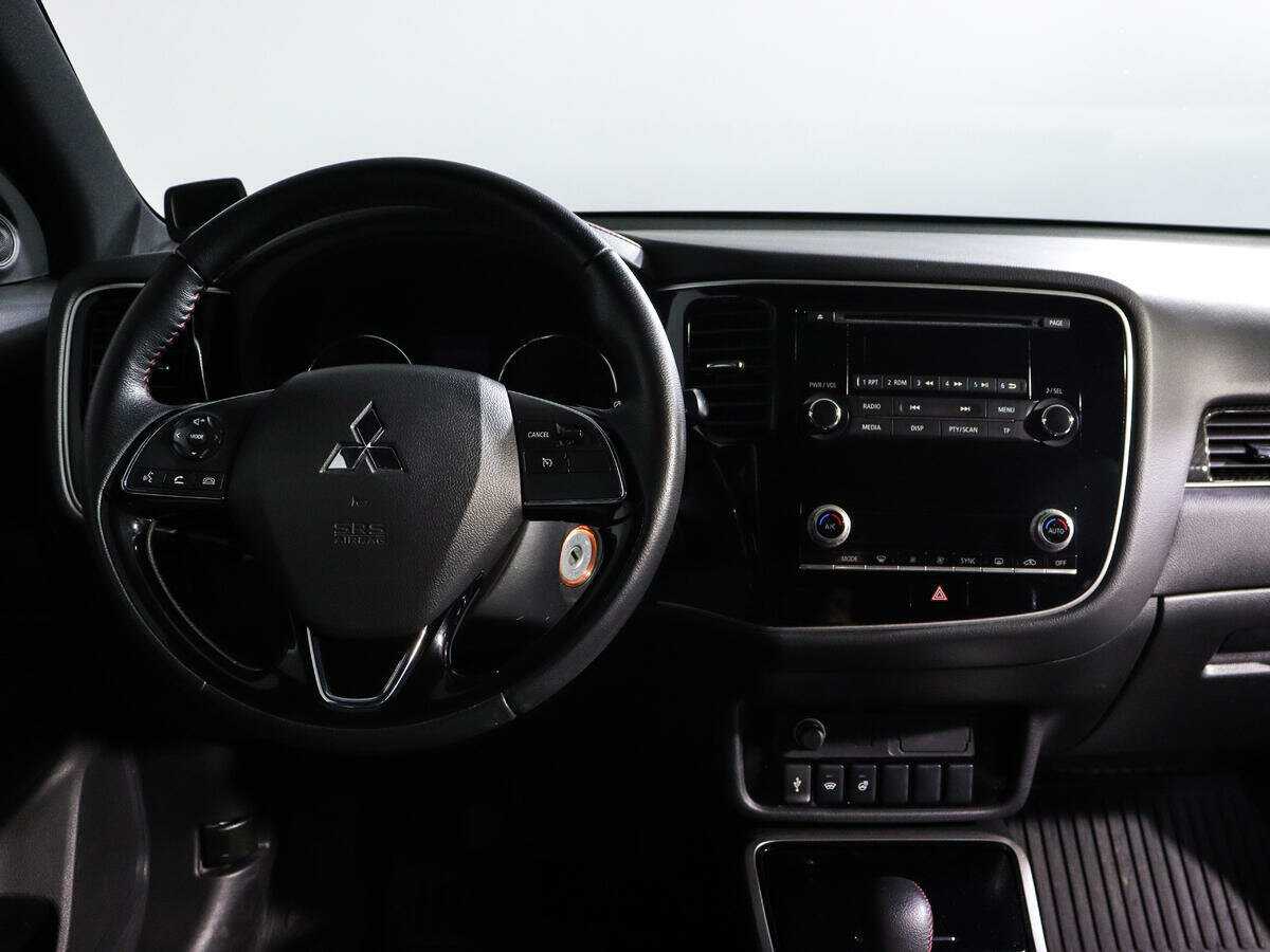 Mitsubishi Outlander, 2020 Фото №10