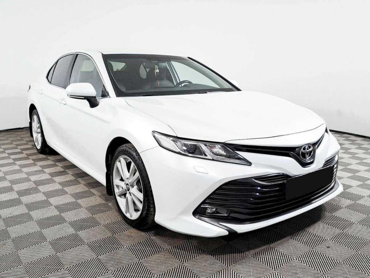 Toyota Camry, 2019 Фото №3