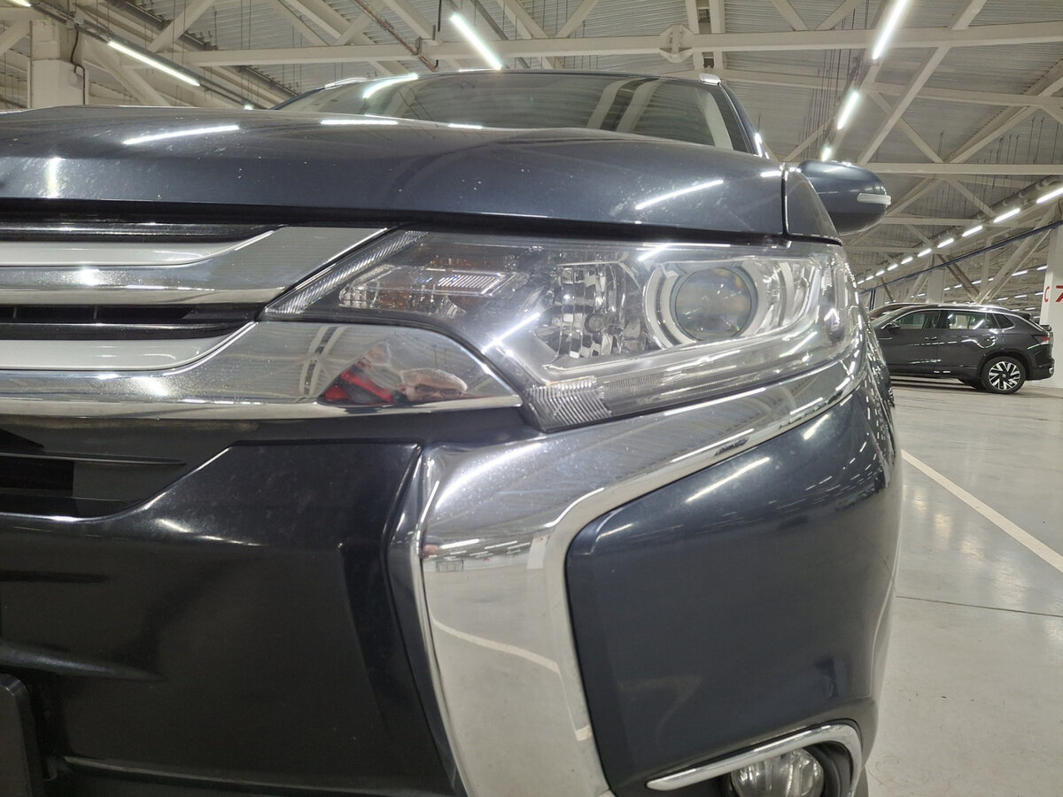Mitsubishi Outlander III Рестайлинг 2, 2017 Фото №16