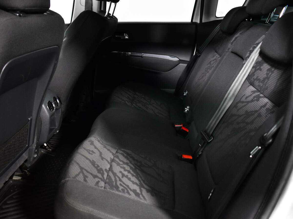 Peugeot 3008, 2012 Фото №10