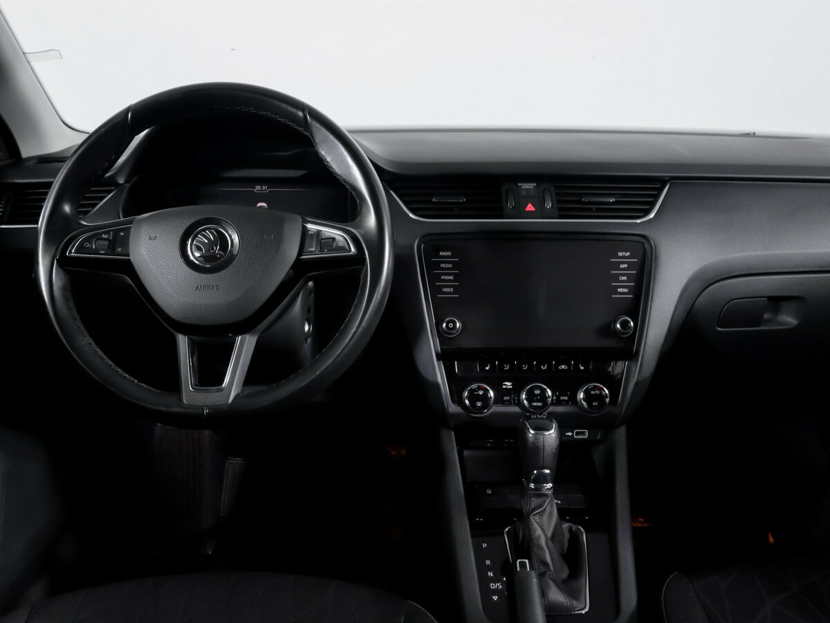Skoda Octavia III (A7) Рестайлинг, 2018 Фото №10
