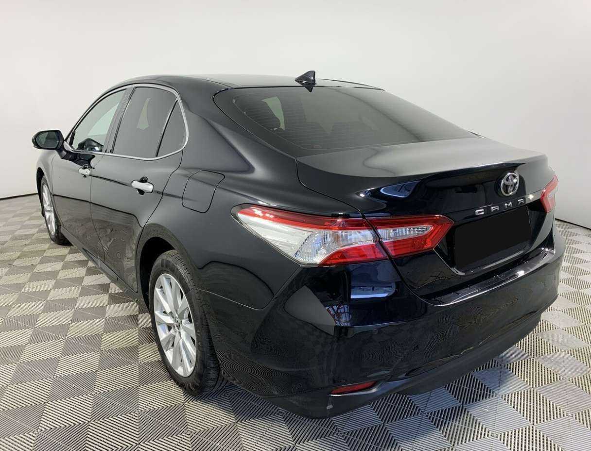 Toyota Camry, 2019 Фото №6