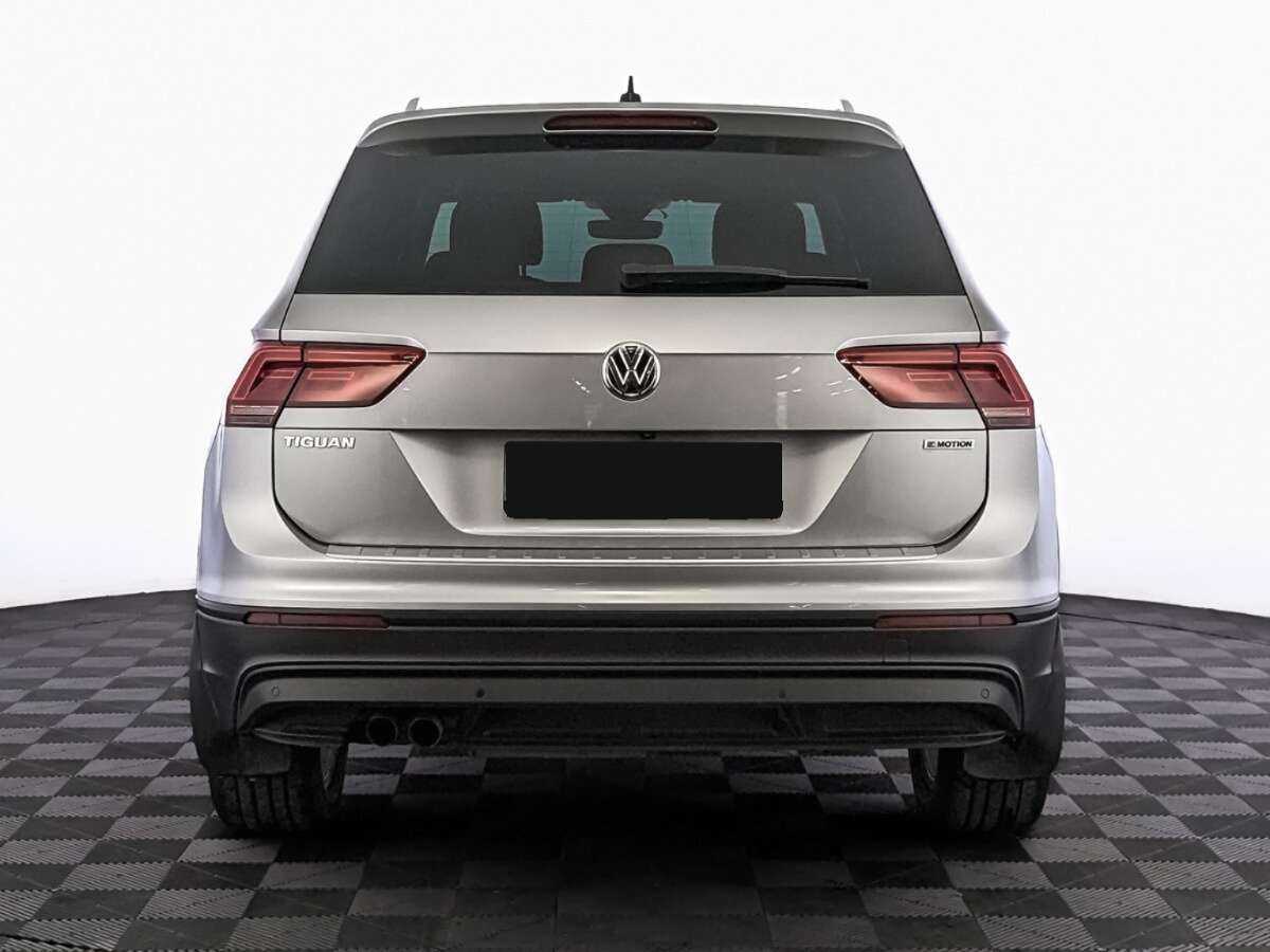 Volkswagen Tiguan, 2020 Фото №6