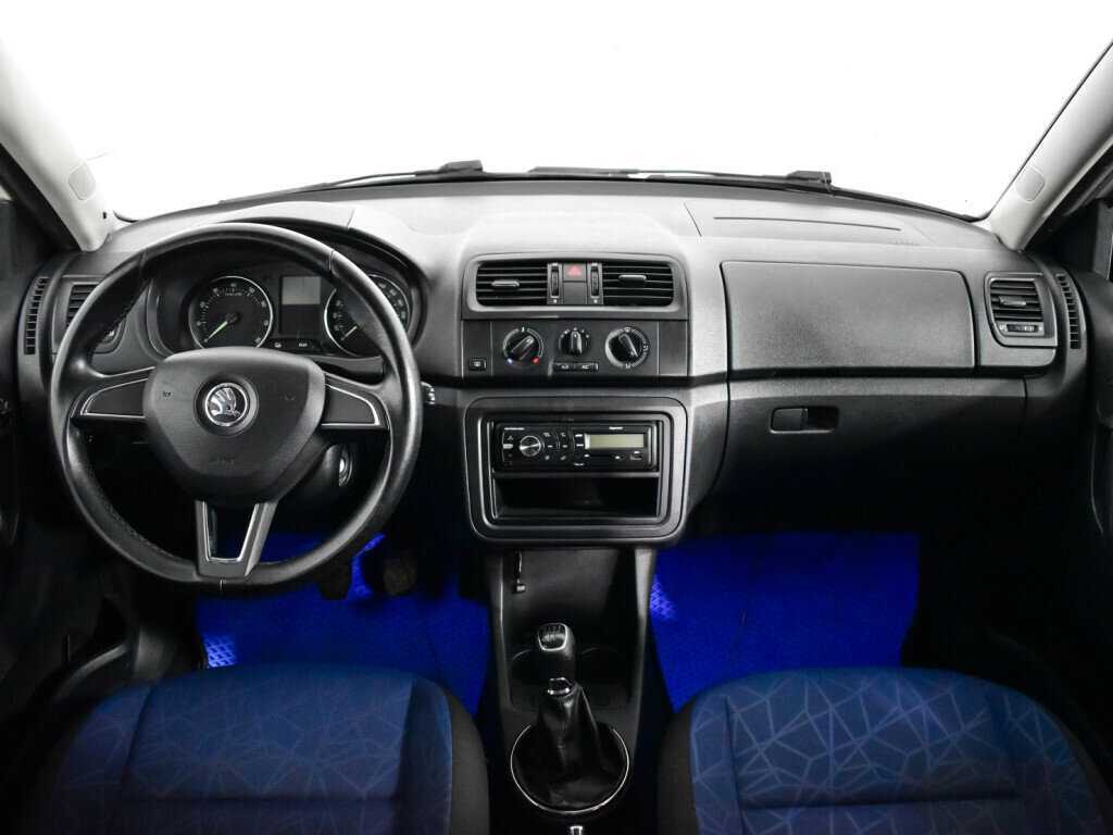 Skoda Fabia, 2013 Фото №12