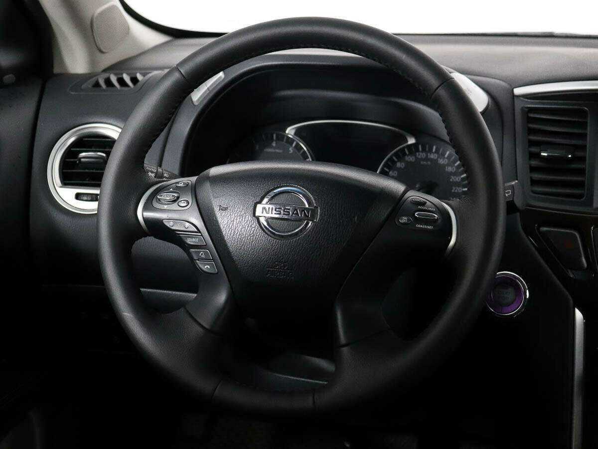 Nissan Pathfinder, 2017 Фото №15