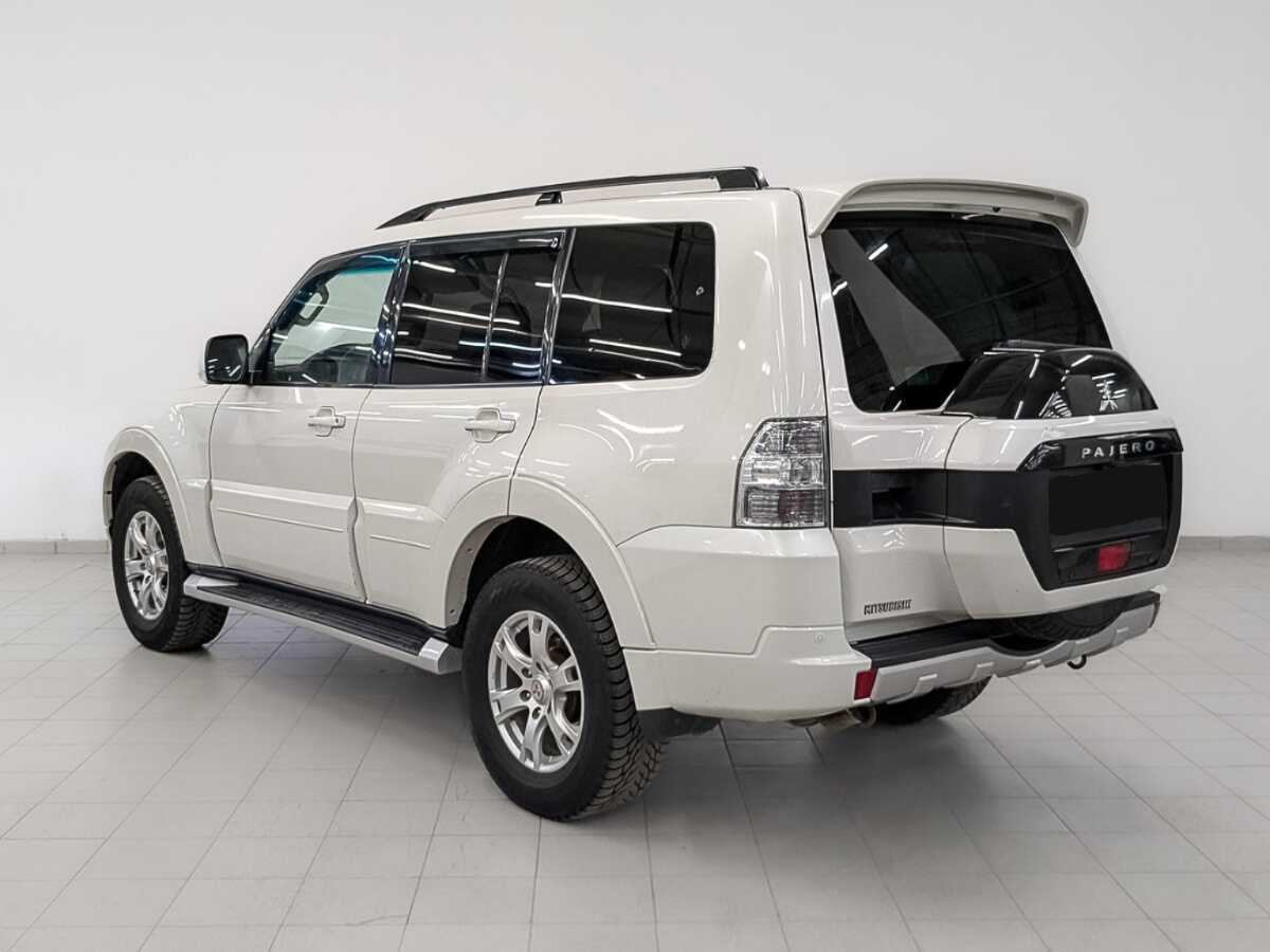 Mitsubishi Pajero, 2015 Фото №7