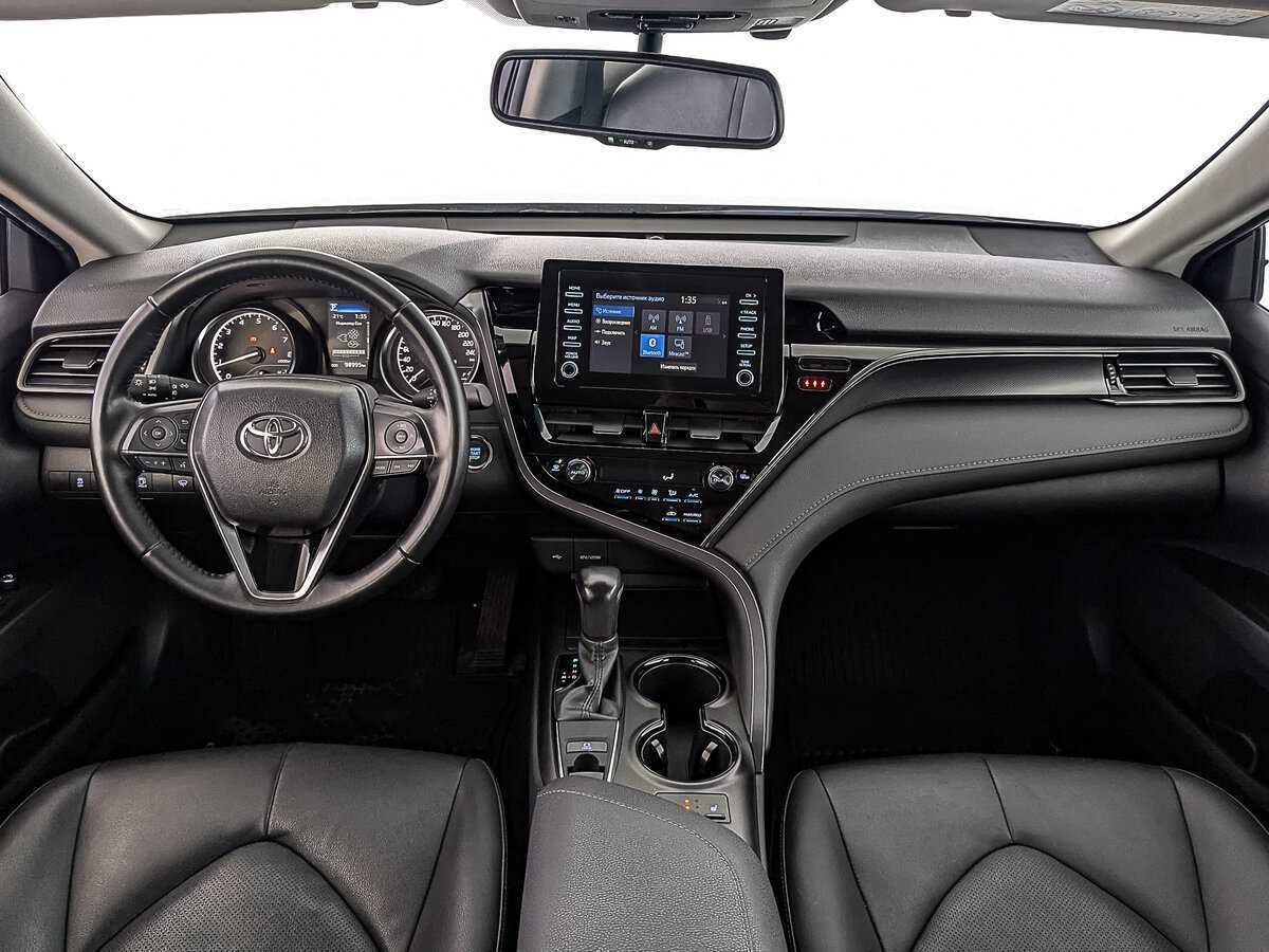 Toyota Camry, 2021 Фото №14