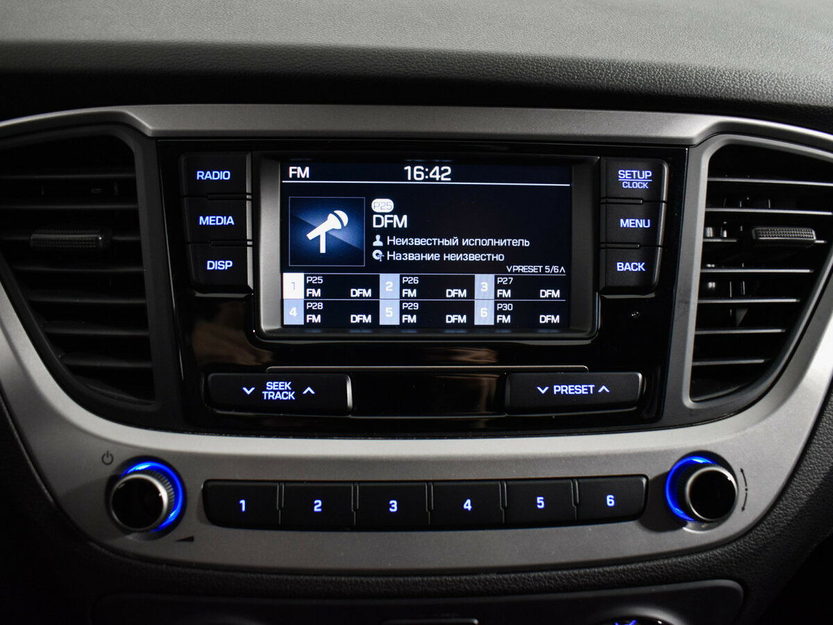 Hyundai Solaris II, 2017 Фото №14