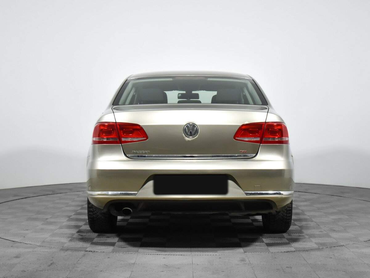 Volkswagen Passat, 2012 Фото №5