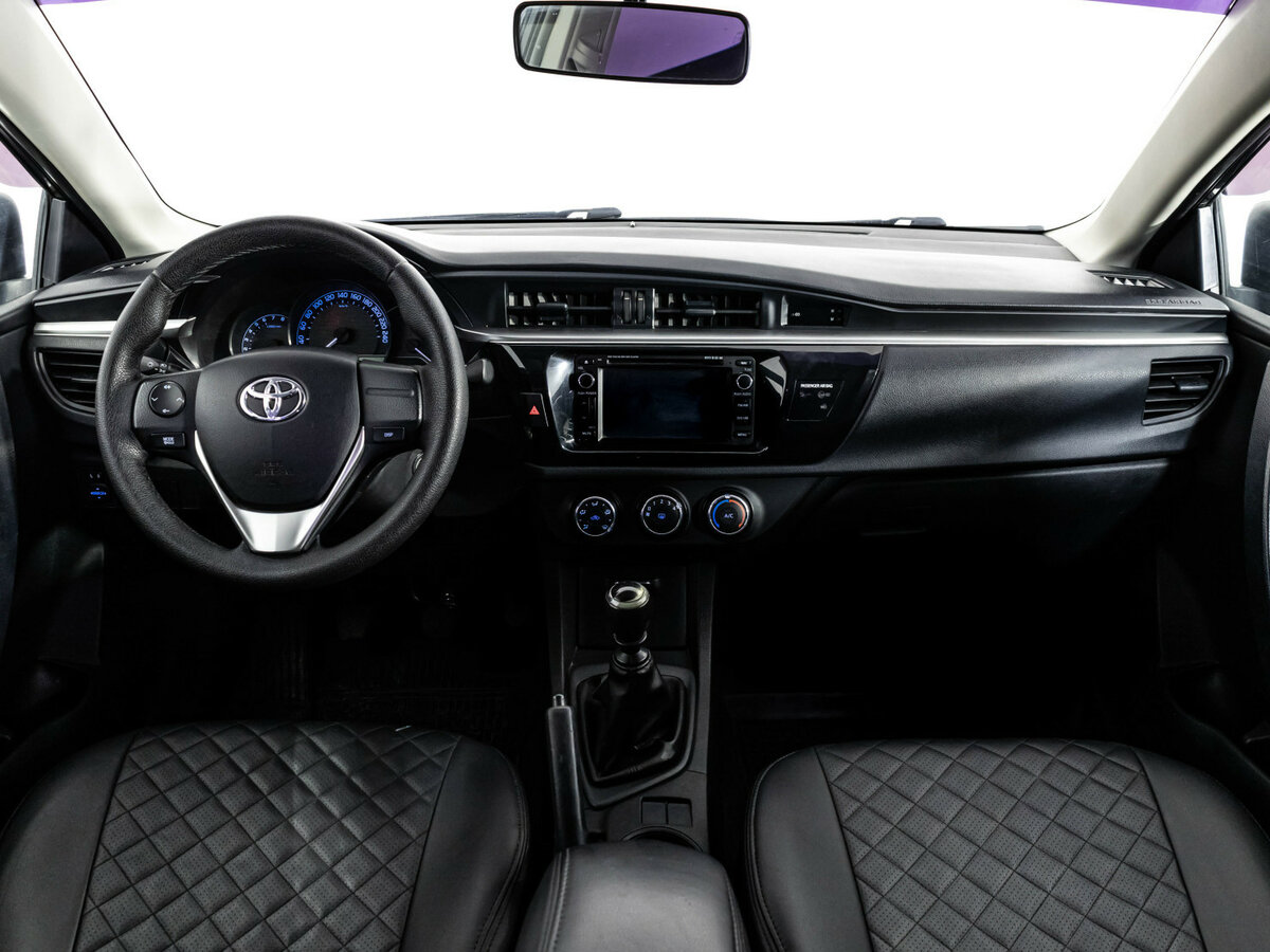 Toyota Corolla XI (E160, E170, E180), 2014 Фото №8