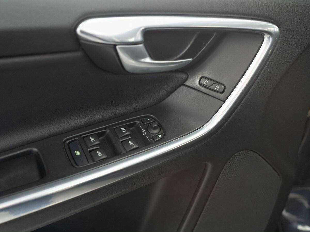 Volvo XC60, 2012 Фото №13