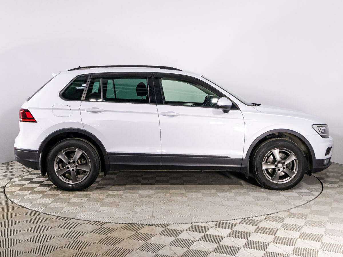 Volkswagen Tiguan L, 2019 Фото №4