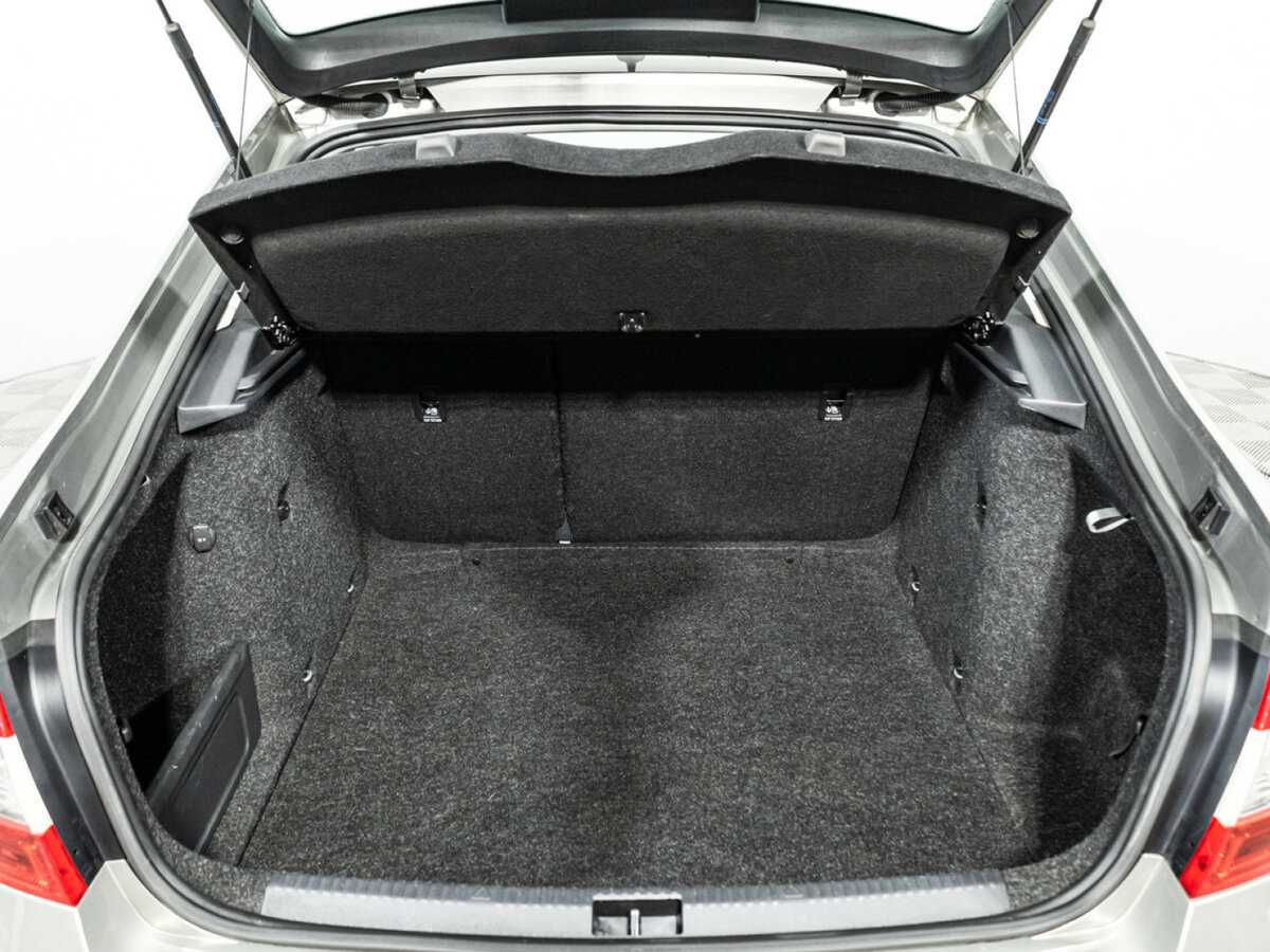 Skoda Octavia III (A7) Рестайлинг, 2019 Фото №16