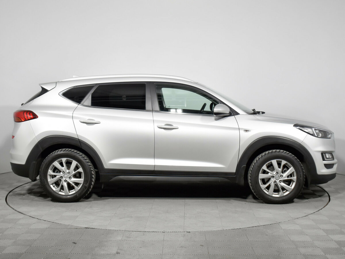 Hyundai Tucson III Рестайлинг, 2019 Фото №4