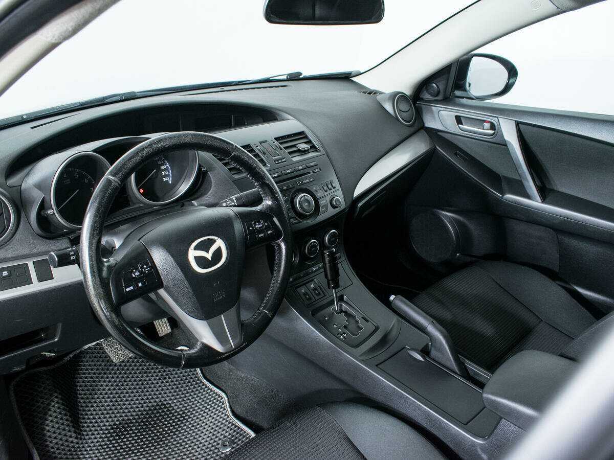 Mazda 3, 2012 Фото №13