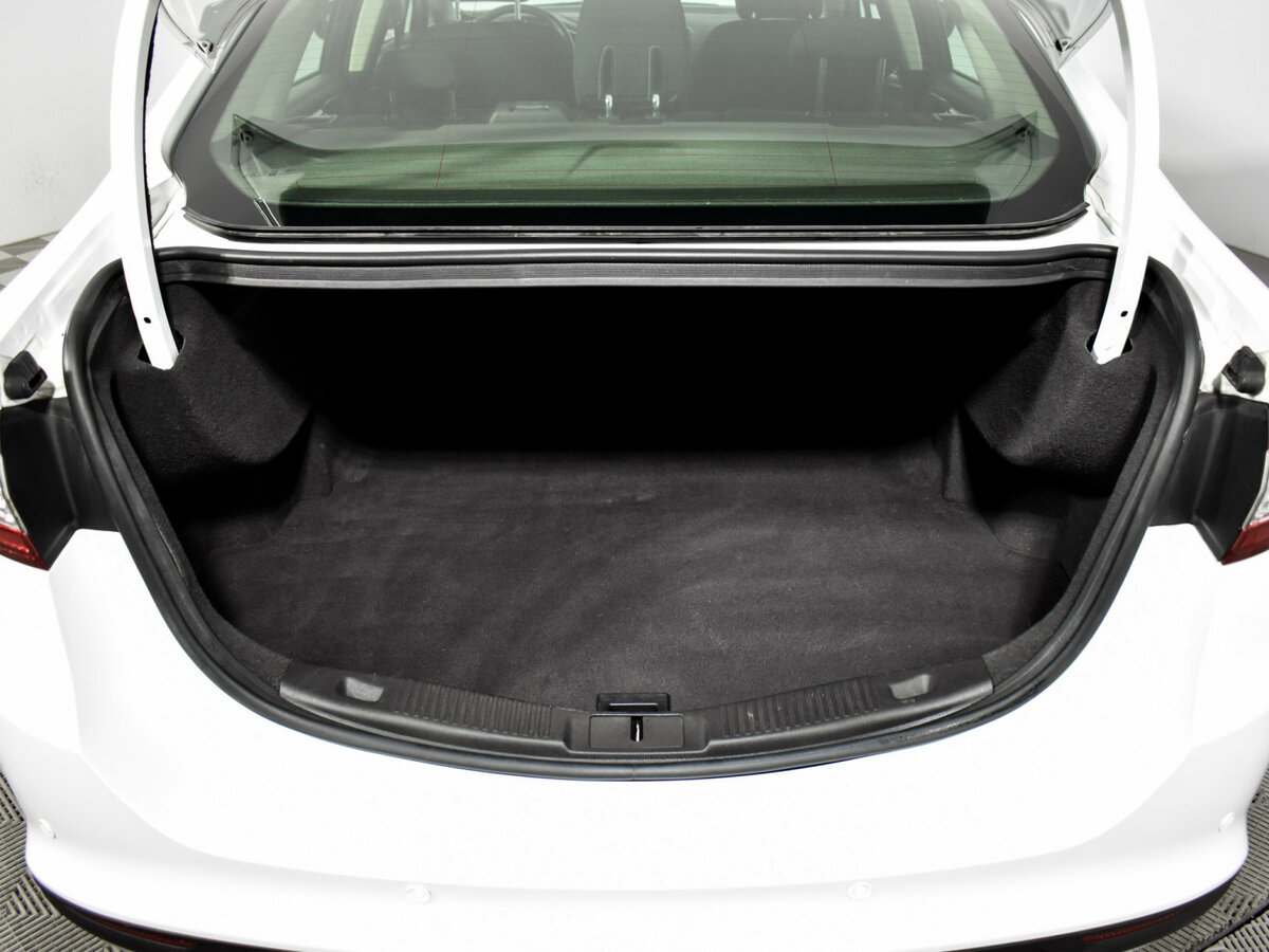 Ford Mondeo V, 2017 Фото №18