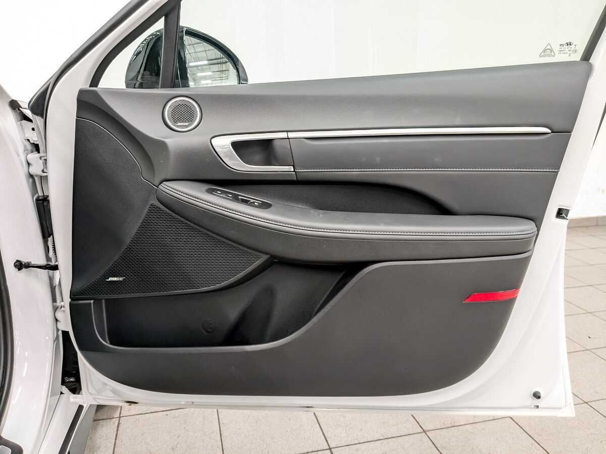 Hyundai Sonata, 2022 Фото №25