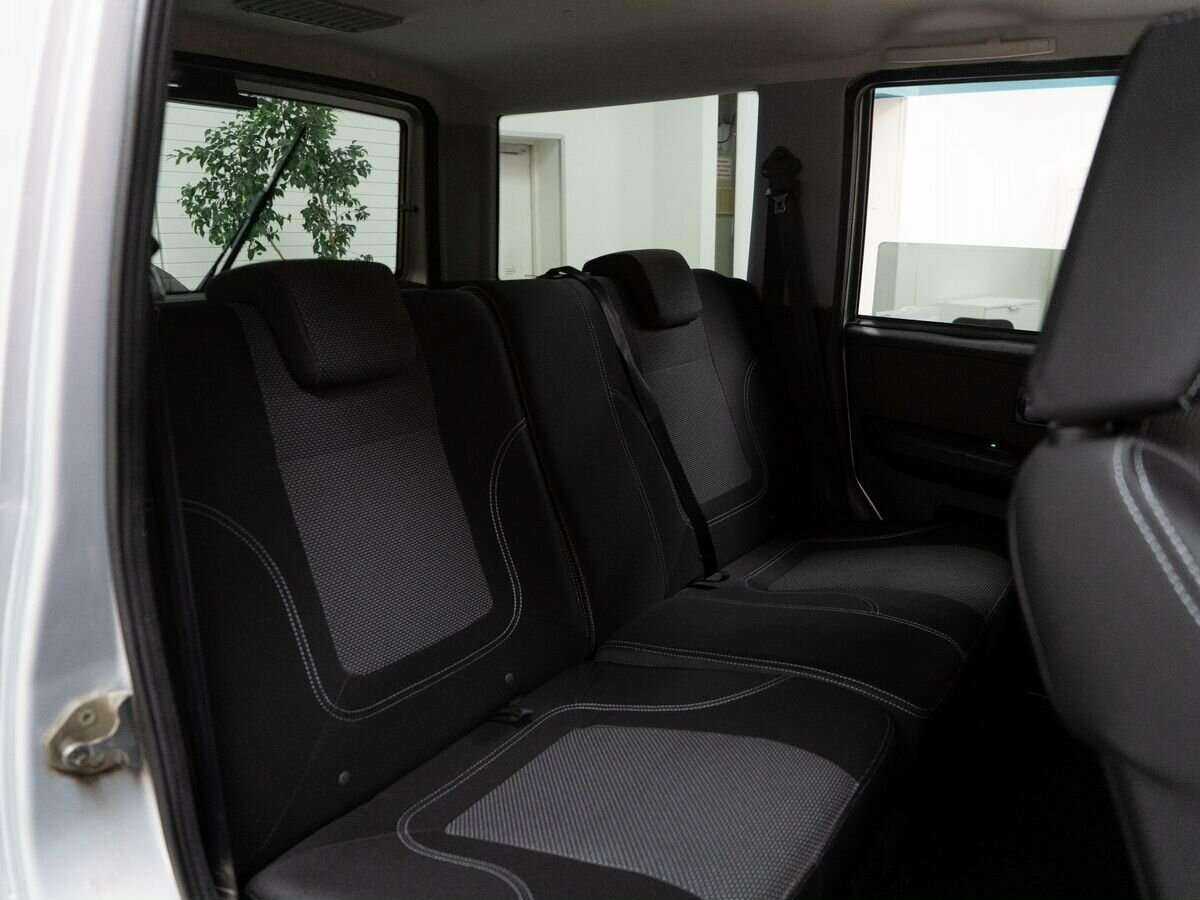 УАЗ Patriot, 2015 Фото №9