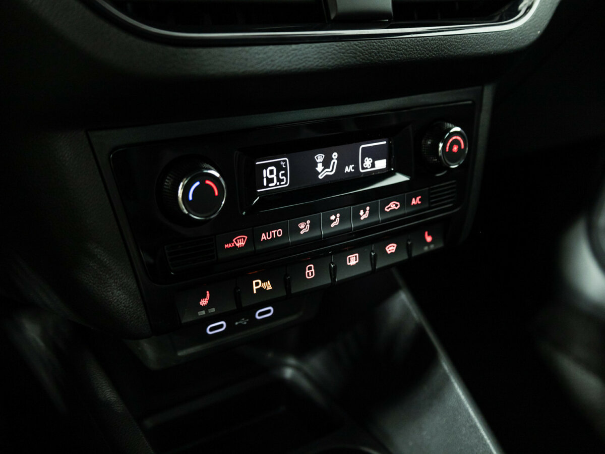 Volkswagen Polo VI, 2021 Фото №15