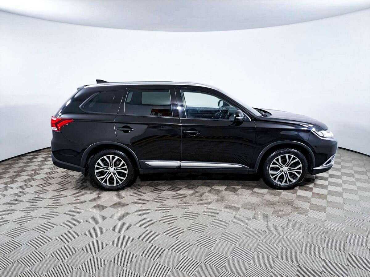Mitsubishi Outlander, 2017 Фото №4