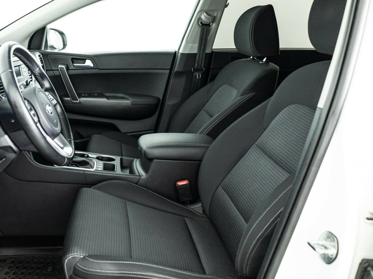 Kia Sportage IV Рестайлинг, 2021 Фото №15