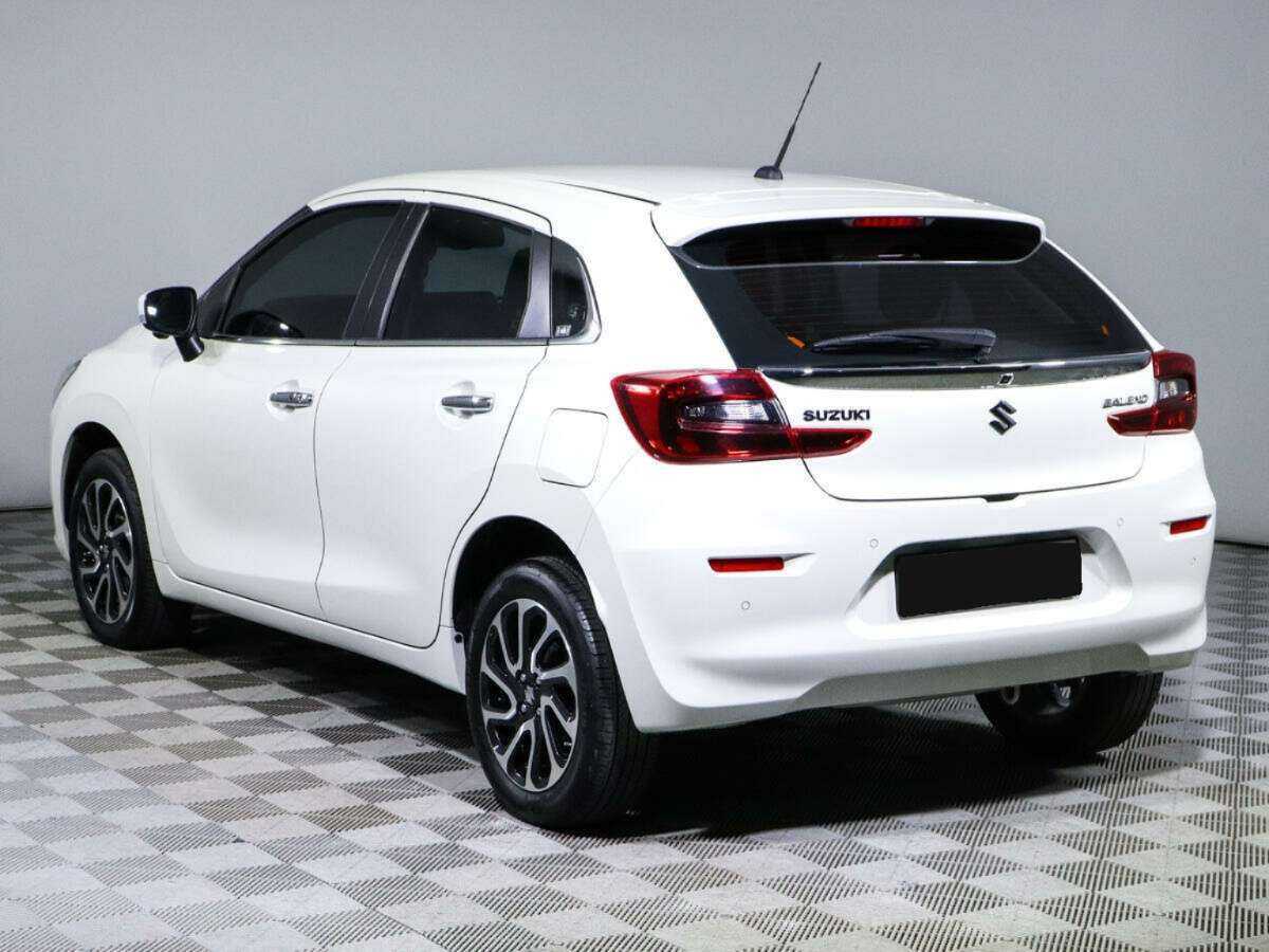 Suzuki Baleno, 2022 Фото №7
